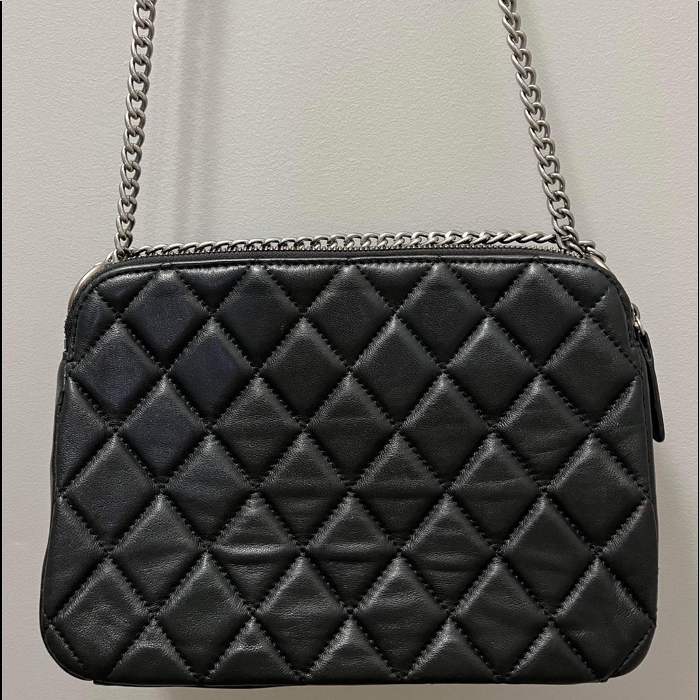🌸SOLD🌸PRELOVED USED VINTAGE CHANEL SLING BAG - Picture 10 of 16